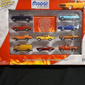 Johnny Lightning Vintage Mopar Die-Cast Great Car Collection 22+YEARS OLD